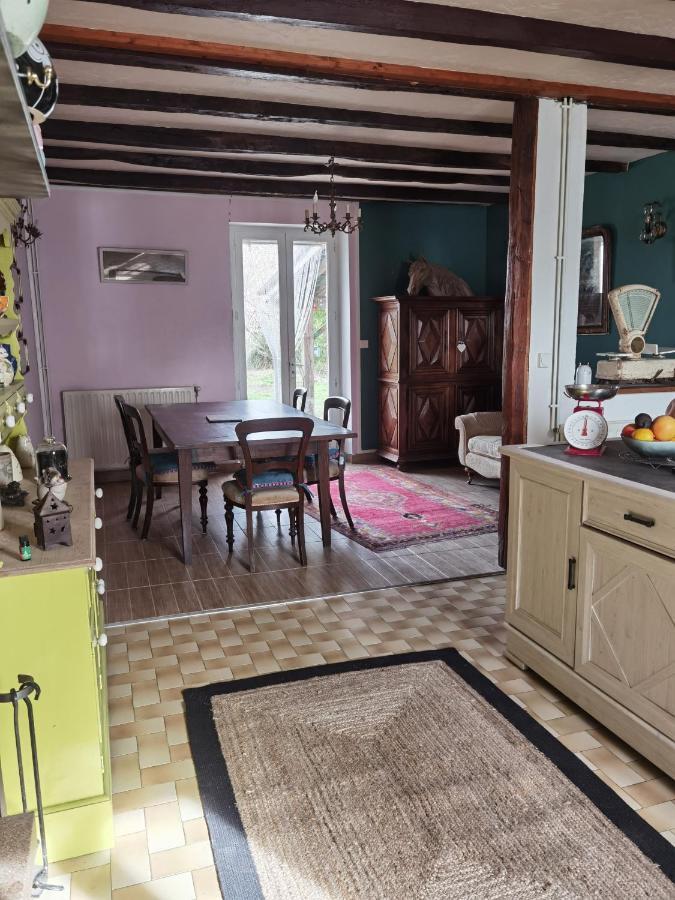 Chambres D Hotes L'Agape Saint-Martial-sur-Isop Kültér fotó